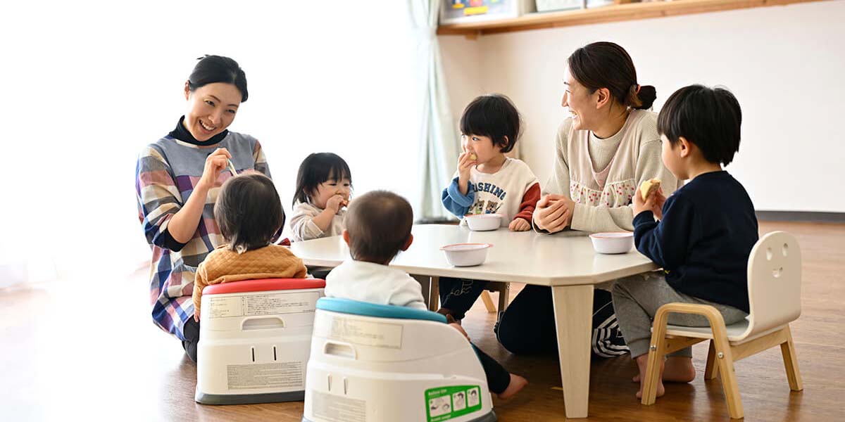 神代病院　保育園